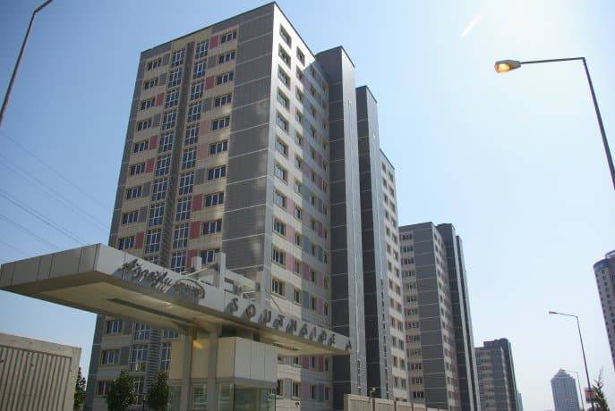 agaoglu-benim-dunya-guney-kapak